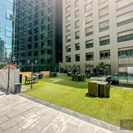 Welhome - Luxury Living In Business Bay 2Br + Maid'S Room Dubai Exterior photo